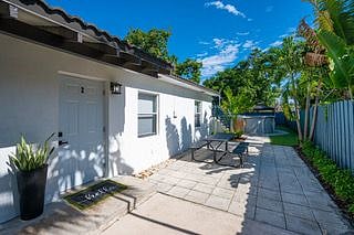 Furnished Finder property 451356_1 photo 6