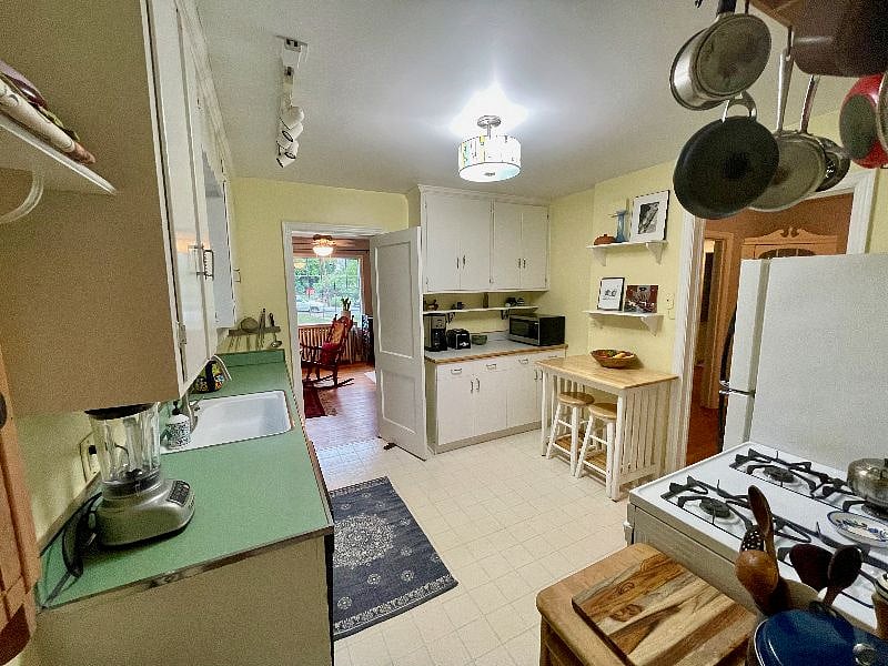 Furnished Finder property 451366_1 photo 7