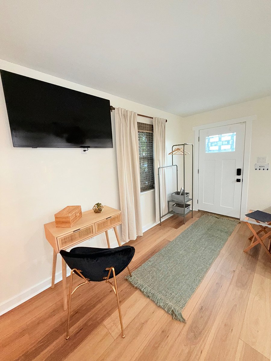 Furnished Finder property 451402_1 photo 16