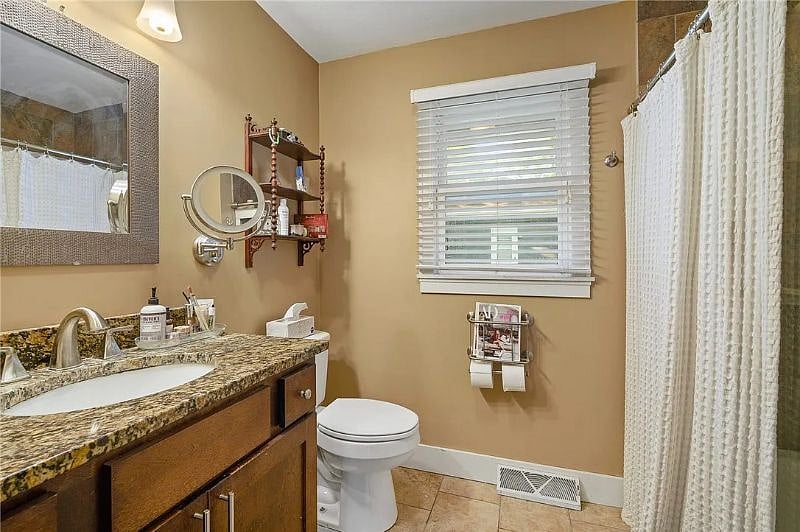 Furnished Finder property 451419_1 photo 22