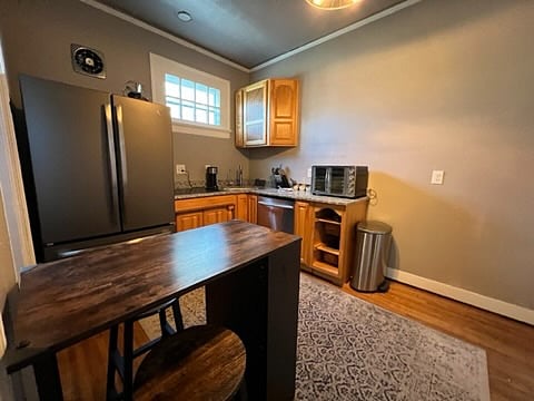 Furnished Finder property 451470_1 photo 5
