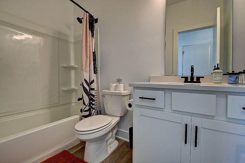 Furnished Finder property 451504_1 photo 12