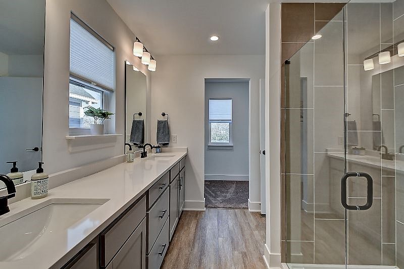Furnished Finder property 451504_1 photo 17