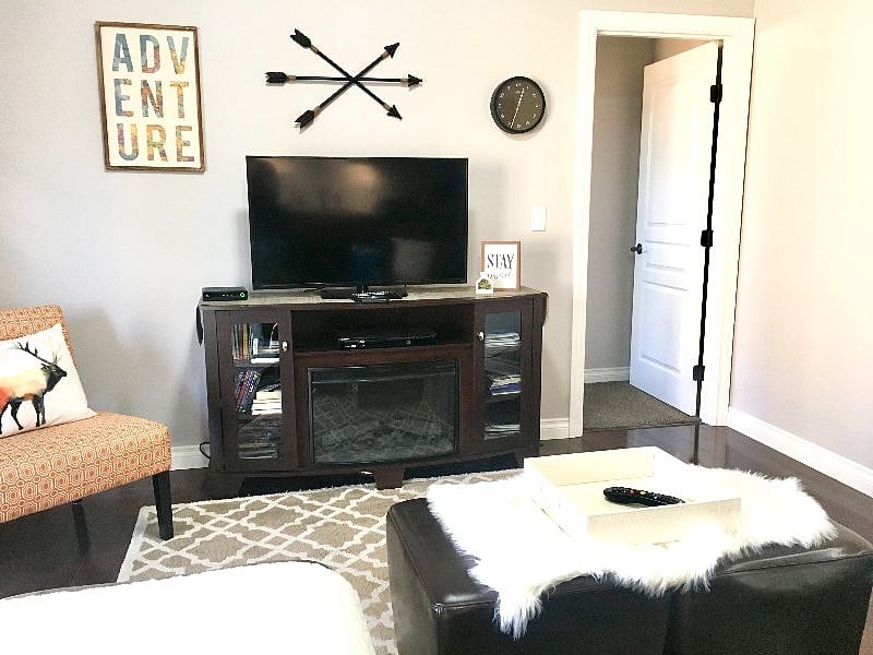 Smart TV with DVD player and ROKU for streaming upon request or use your own streaming accounts
.