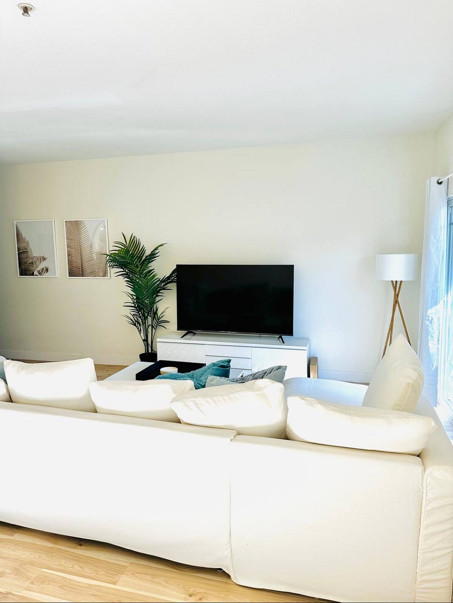 Furnished Finder property 451519_1 photo 3