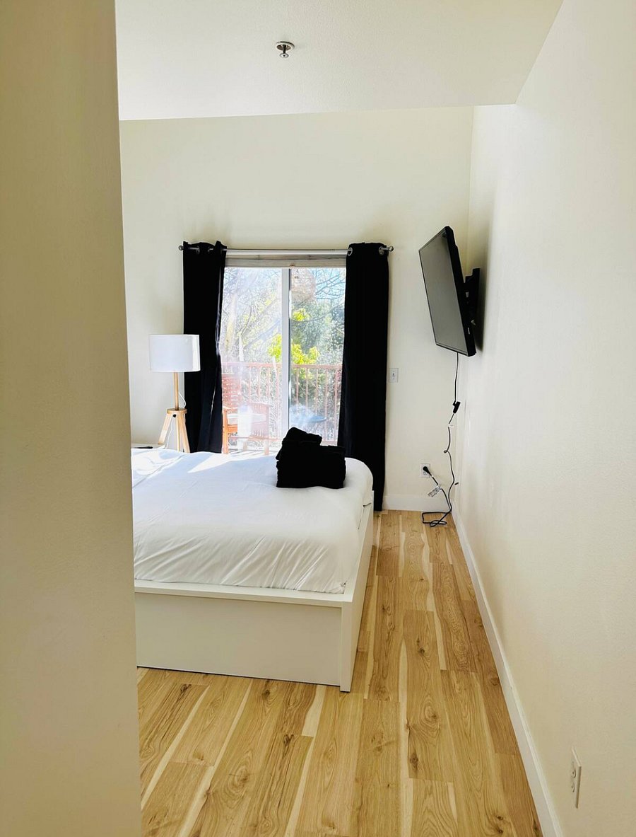 Furnished Finder property 451519_1 photo 13
