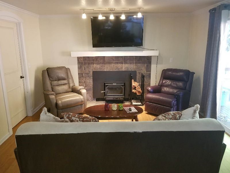 Furnished Finder property 451538_1 photo 4