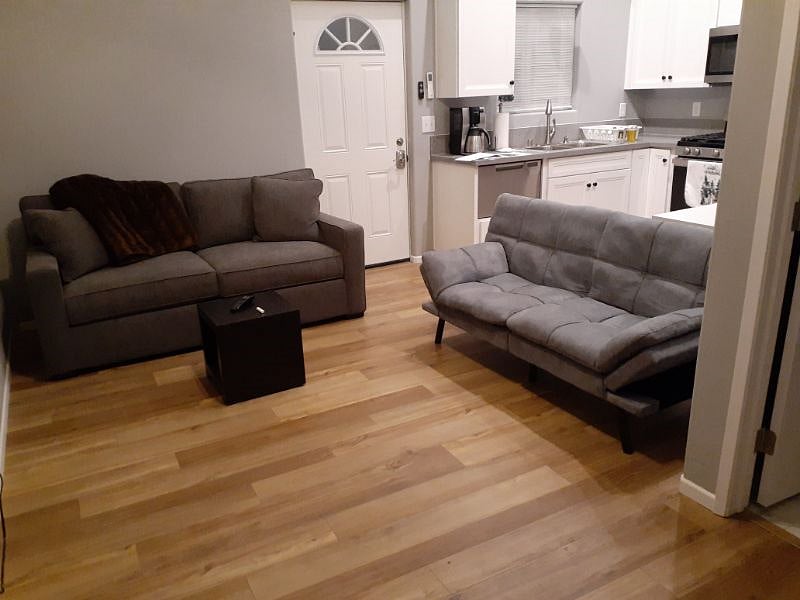 Furnished Finder property 451635_1 photo 3