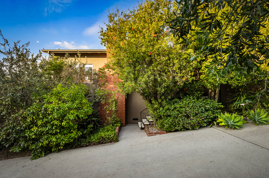 Furnished Finder property 451653_1 photo 9
