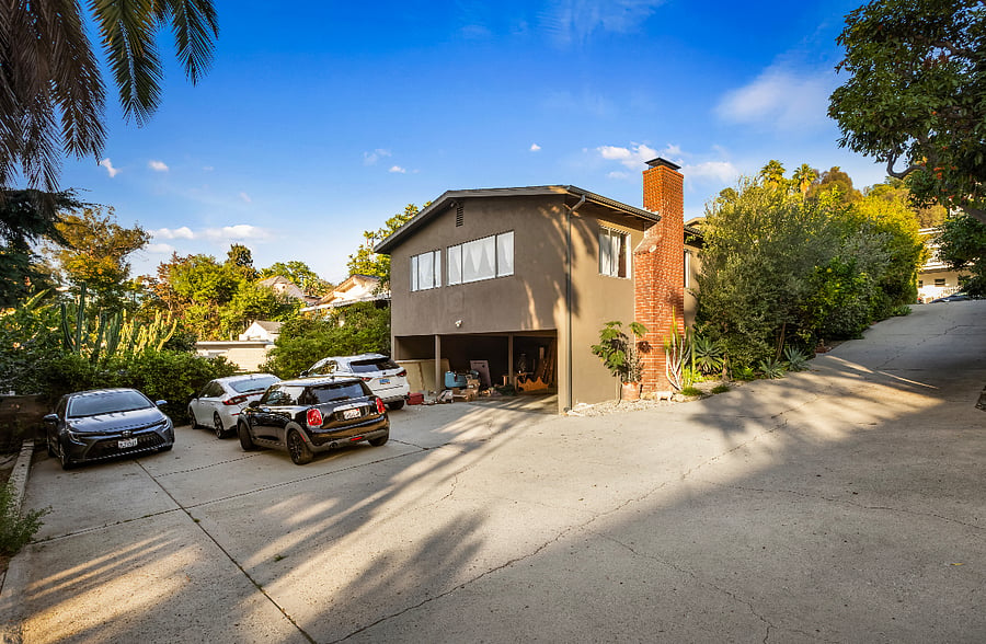 Furnished Finder property 451653_1 photo 32