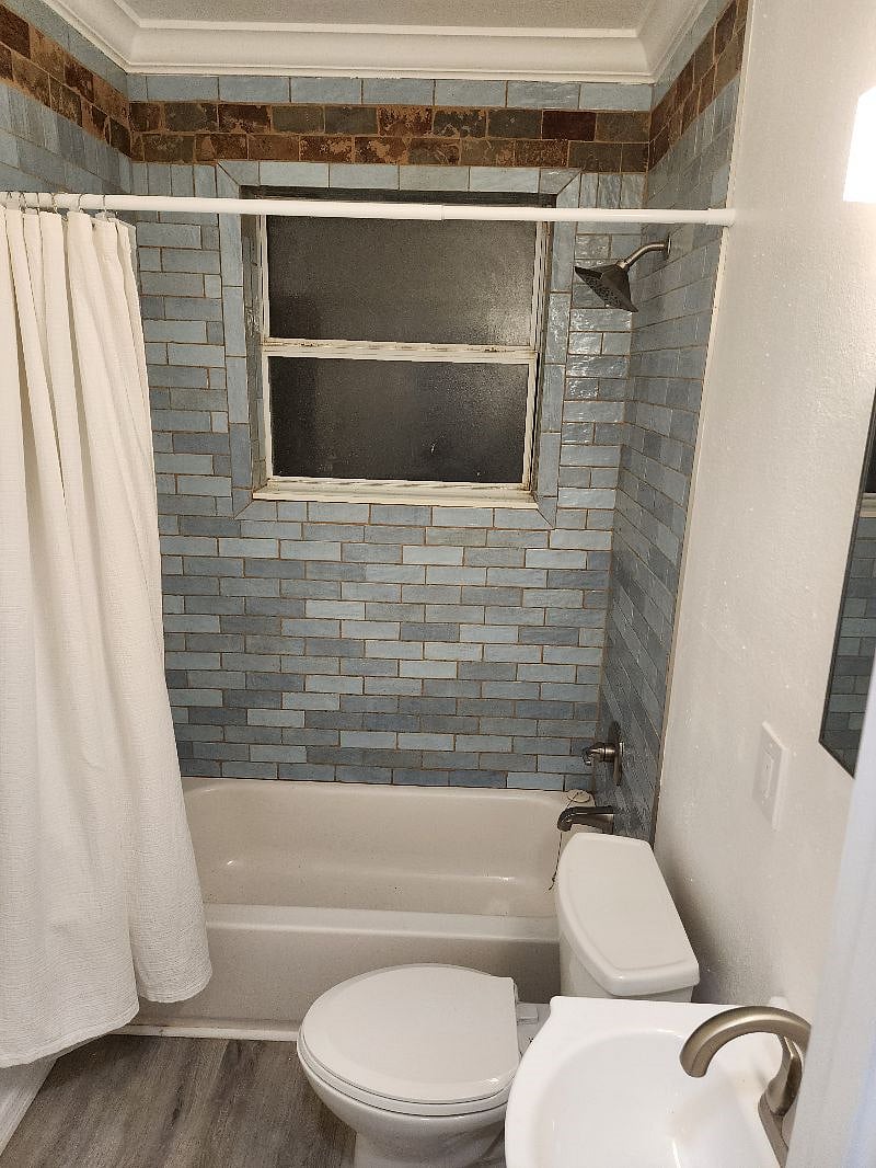 Furnished Finder property 451700_1 photo 3