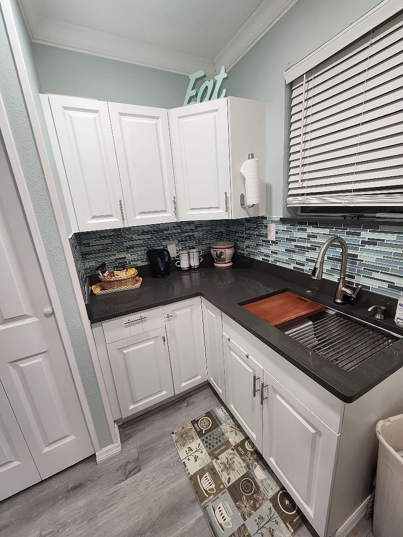 Furnished Finder property 451700_1 photo 8