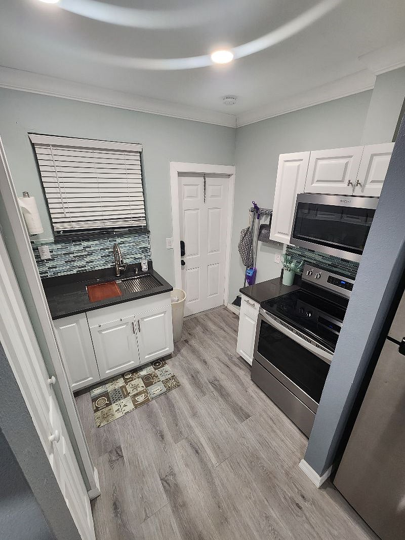 Furnished Finder property 451700_1 photo 7