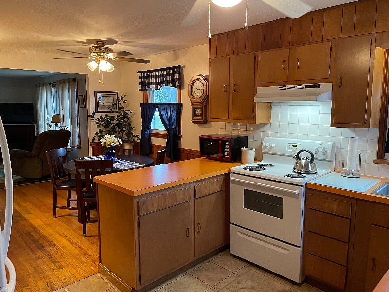 Enter into kitchen