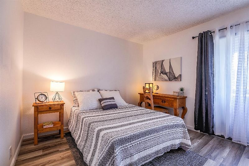 Furnished Finder property 451741_1 photo 12