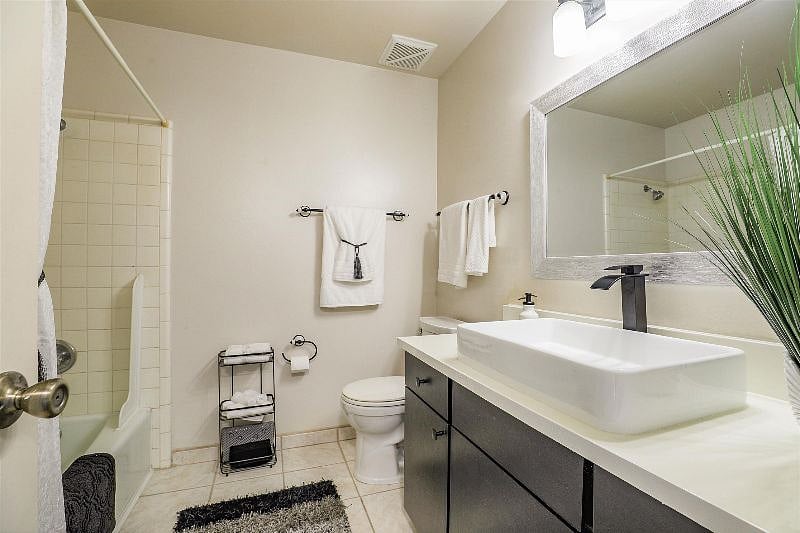Furnished Finder property 451741_1 photo 13