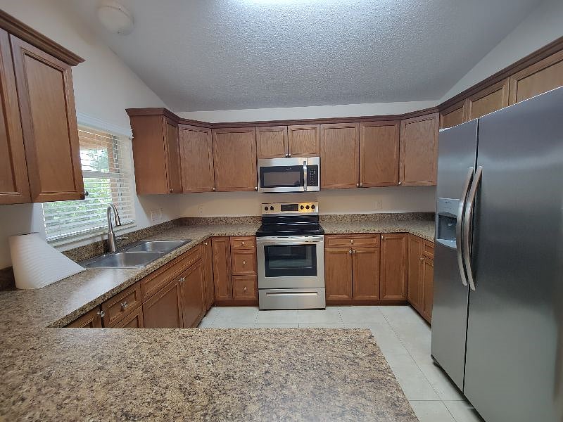 Furnished Finder property 451793_1 photo 6