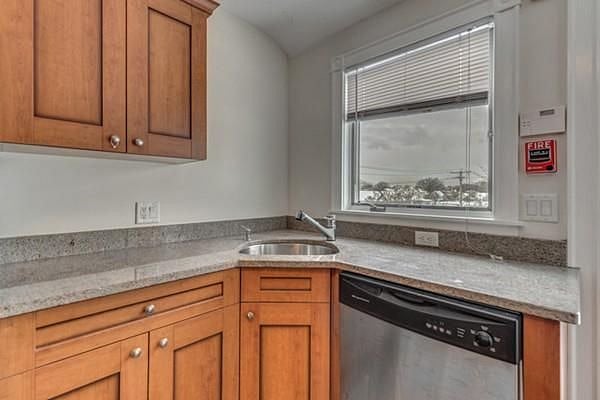 Furnished Finder property 451800_1 photo 11