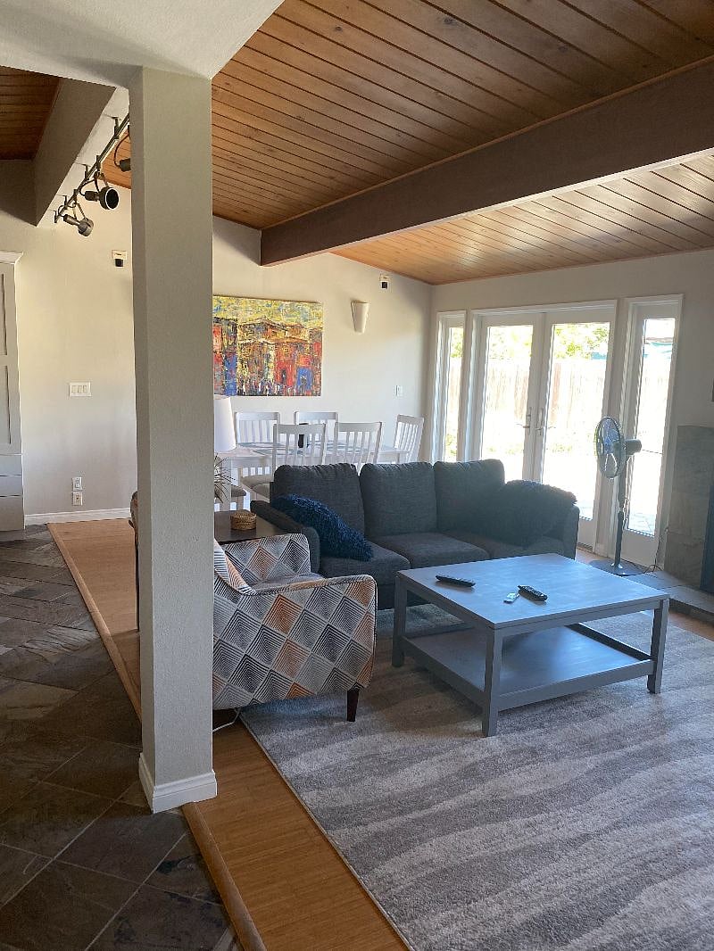 Furnished Finder property 451814_1 photo 6