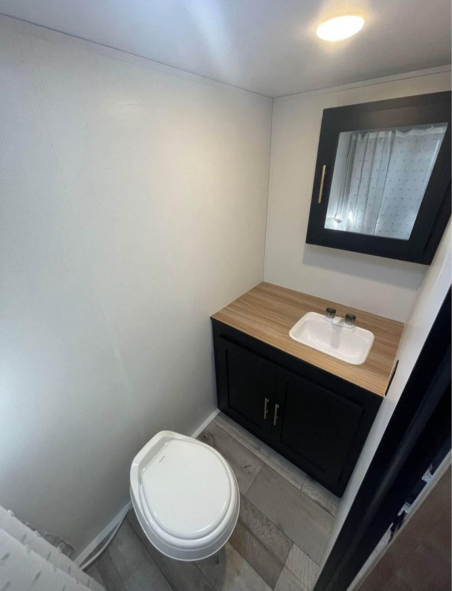 Furnished Finder property 451861_2 photo 3