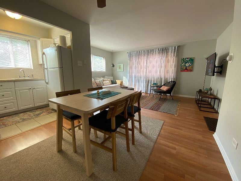Furnished Finder property 451883_10 photo 11