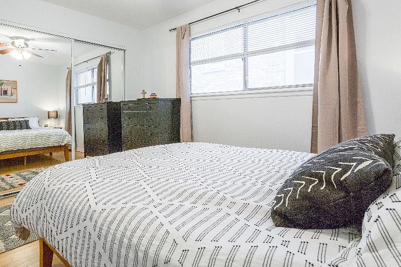 Furnished Finder property 451883_8 photo 6