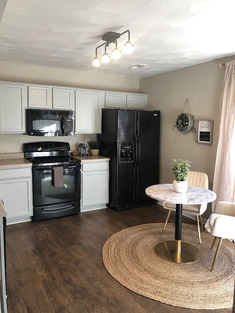 Furnished Finder property 451900_1 photo 7