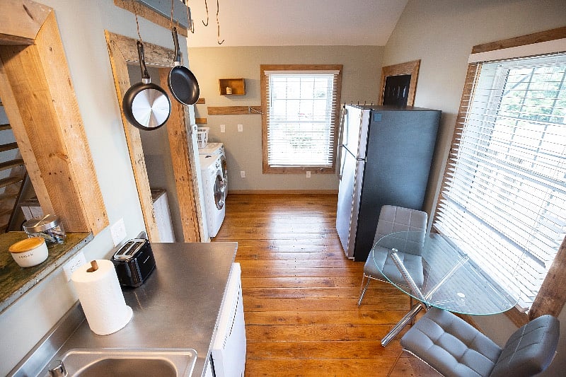 Furnished Finder property 451903_1 photo 8
