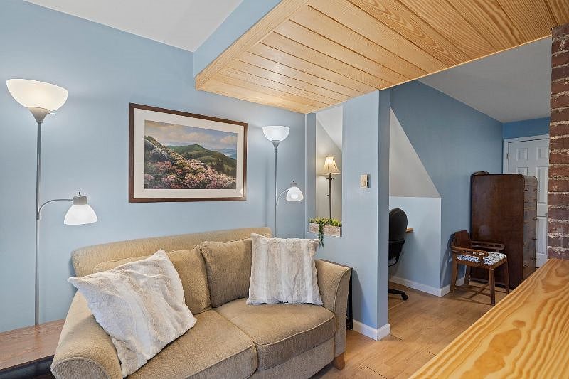 Furnished Finder property 451906_1 photo 16