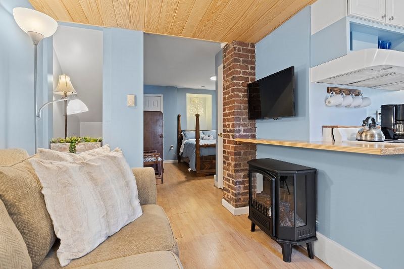 Furnished Finder property 451906_1 photo 15