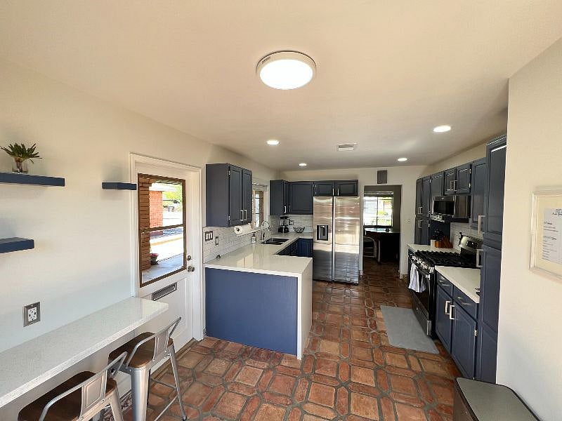 Furnished Finder property 451938_1 photo 25