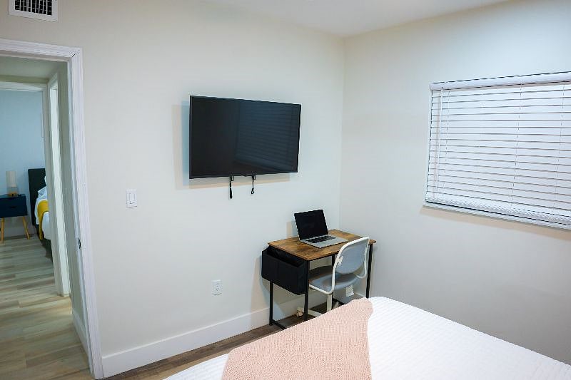 Furnished Finder property 451961_1 photo 9