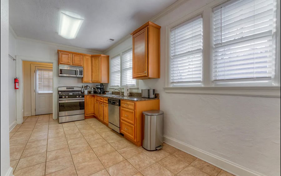 Furnished Finder property 451979_1 photo 17