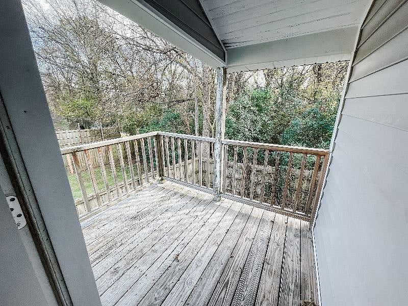 Furnished Finder property 451982_1 photo 13