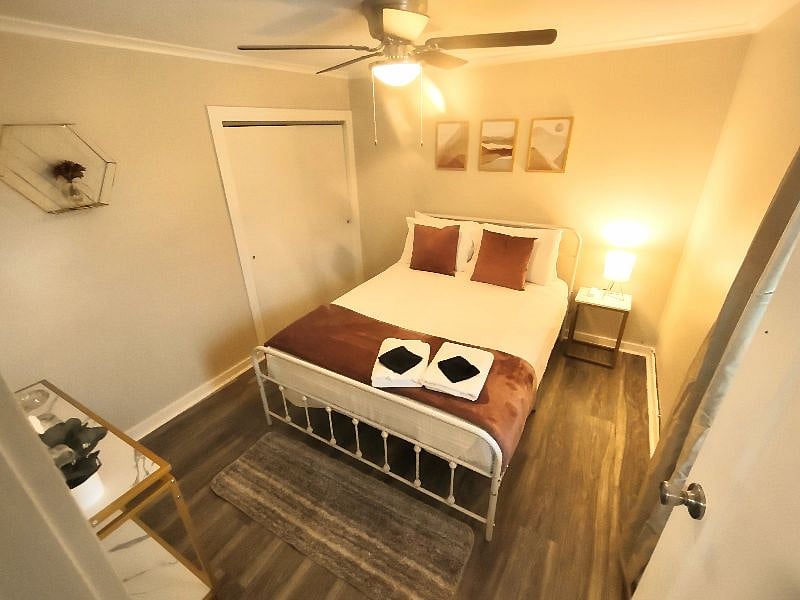 Furnished Finder property 451990_1 photo 14