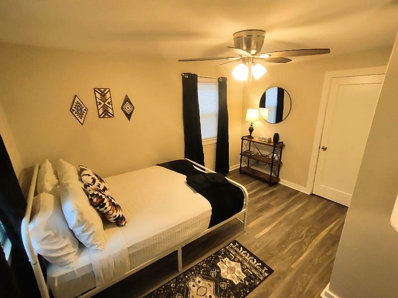 Furnished Finder property 451990_1 photo 9