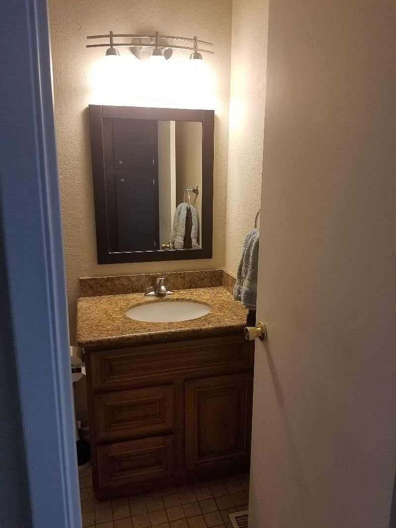 Furnished Finder property 452025_1 photo 12