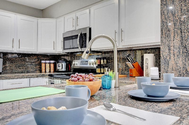 Furnished Finder property 452059_1 photo 14