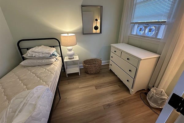 Furnished Finder property 452084_3 photo 3