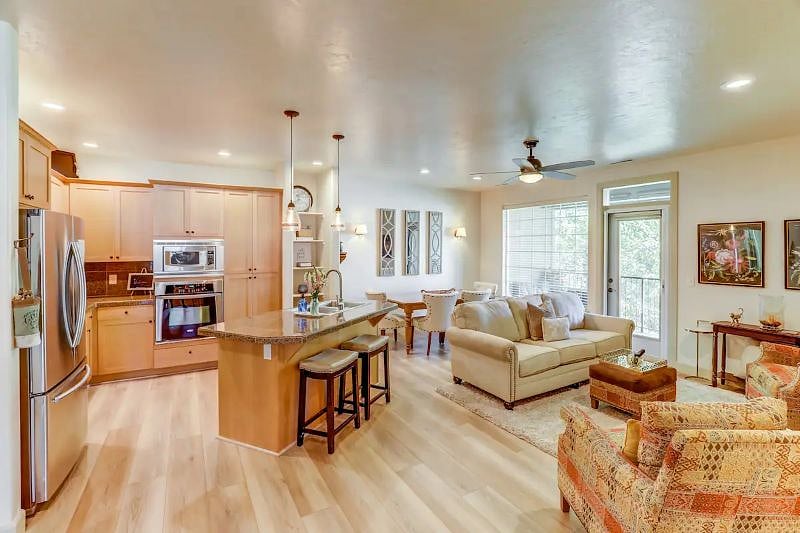Furnished Finder property 452089_1 photo 4
