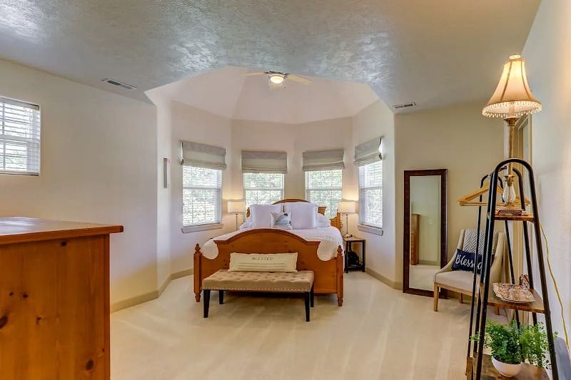 Furnished Finder property 452089_1 photo 14