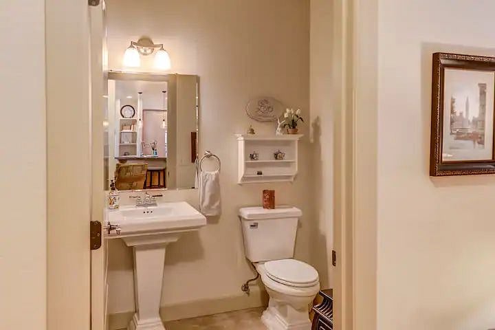 Furnished Finder property 452089_1 photo 23
