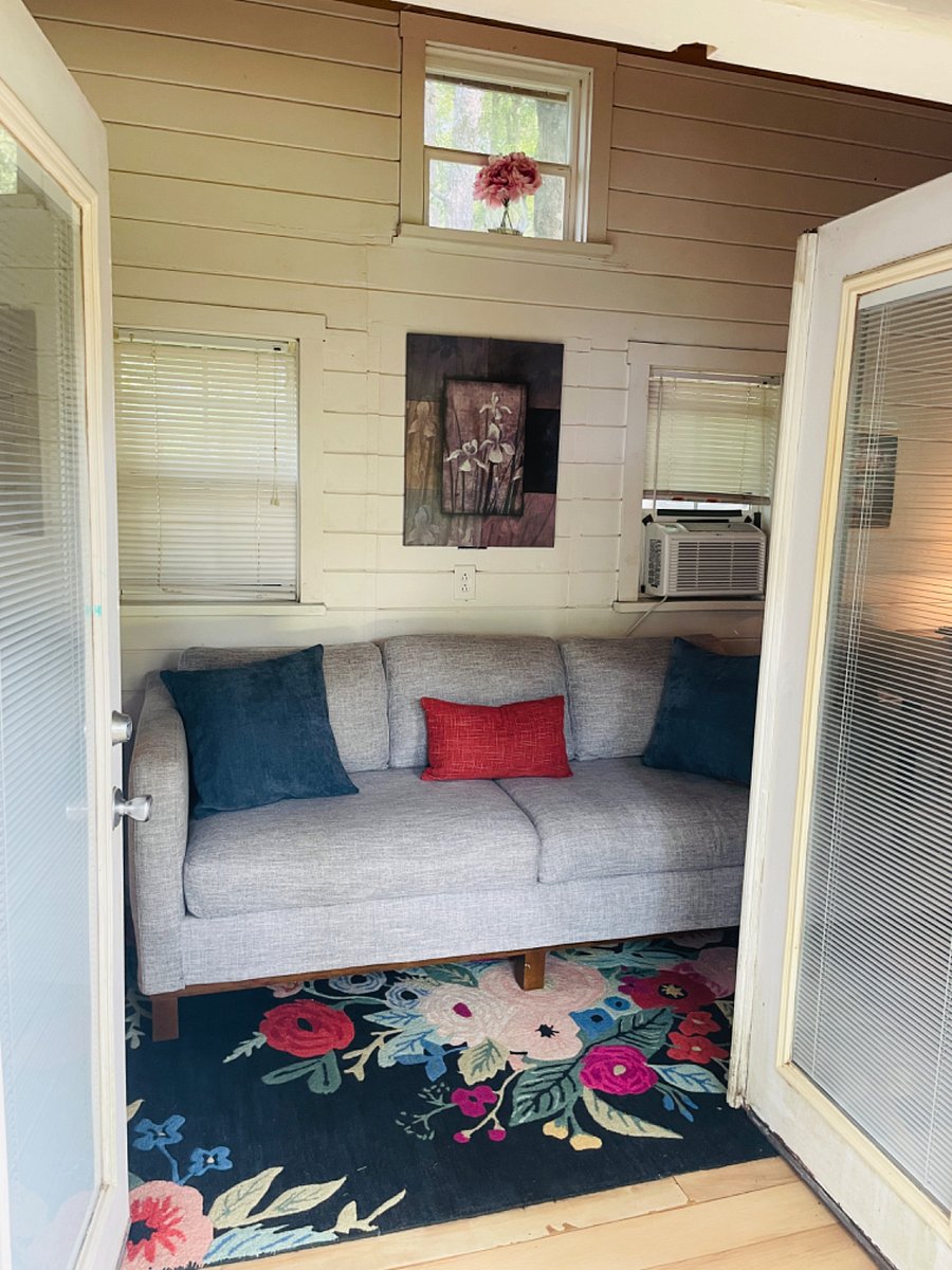 Furnished Finder property 452107_1 photo 17