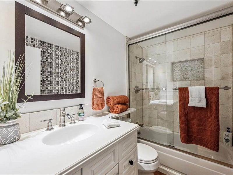 Furnished Finder property 452138_1 photo 21