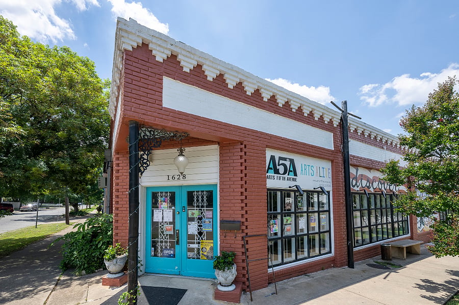 Attend dance and yoga lessons, music concerts, art classes an more at Arts Fifth Avenue. Only a 6-minute walk from the cottage and in the center of Fairmount. This is a wonderful neighborhood resource!