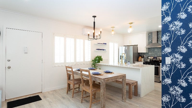 Open space kitchen and dining room