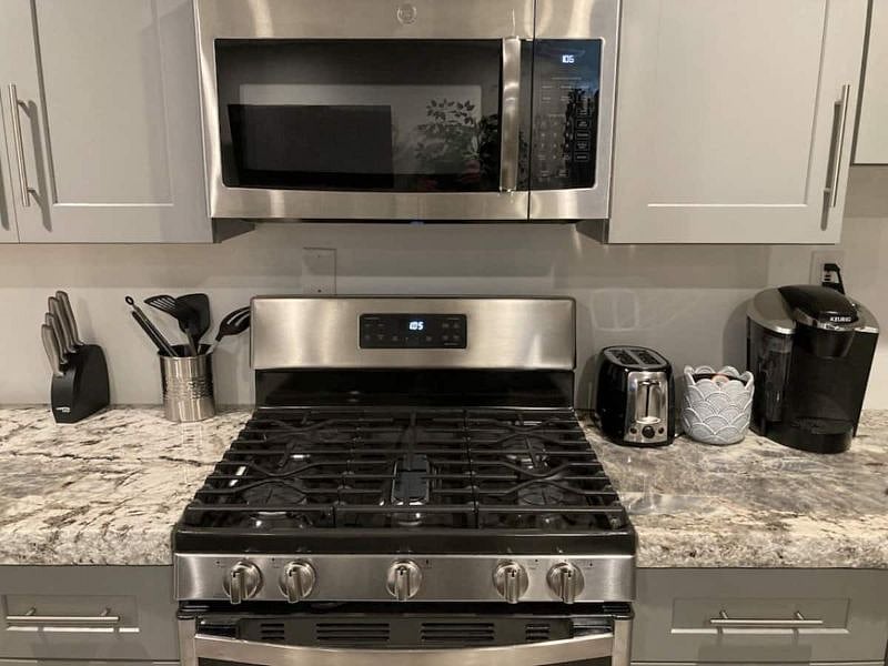 Furnished Finder property 452213_1 photo 4