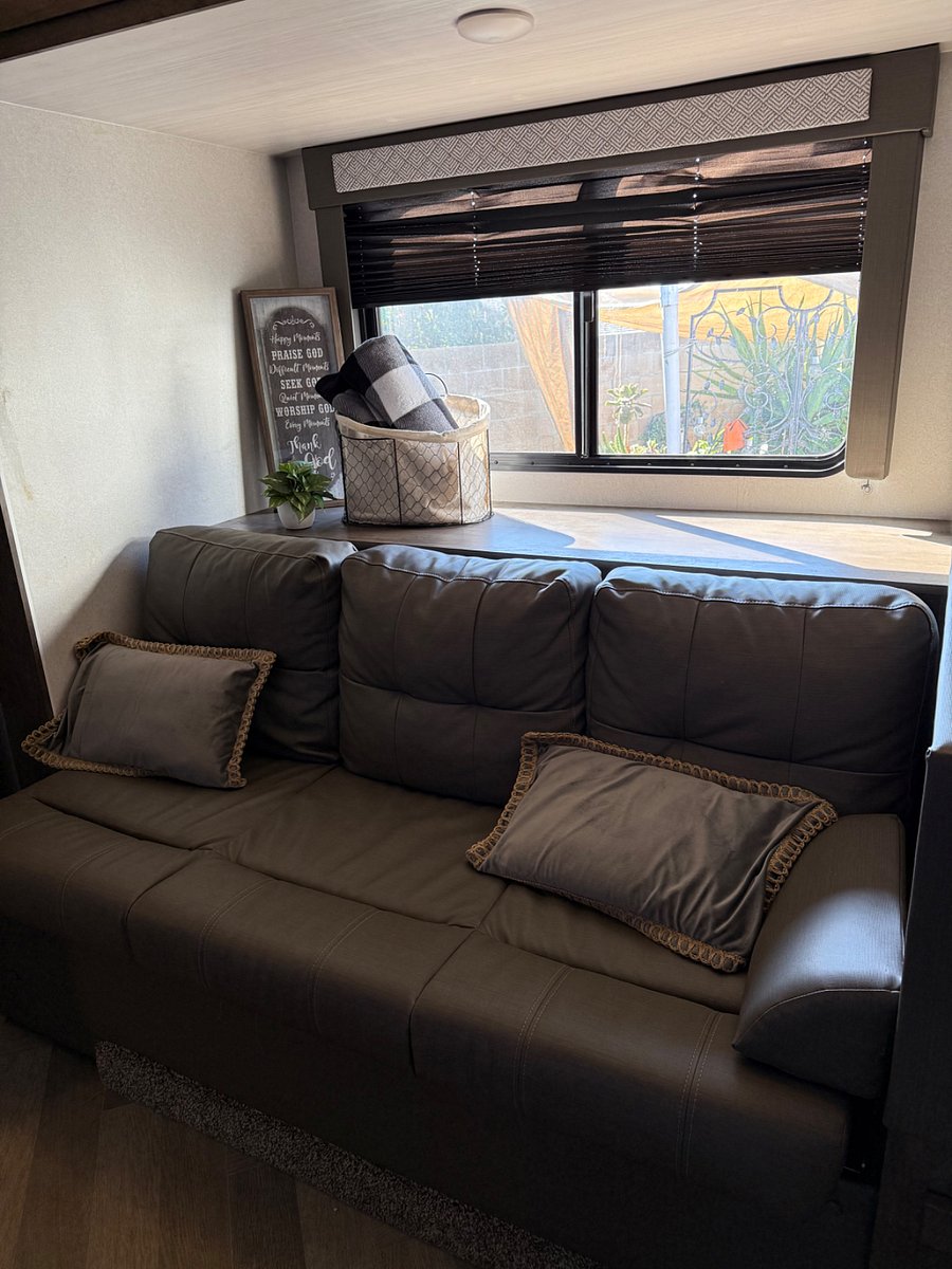 Furnished Finder property 452224_1 photo 4