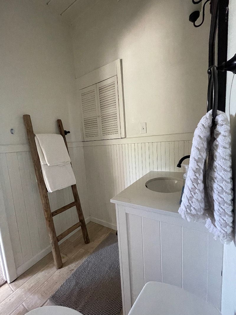 Furnished Finder property 452231_1 photo 8