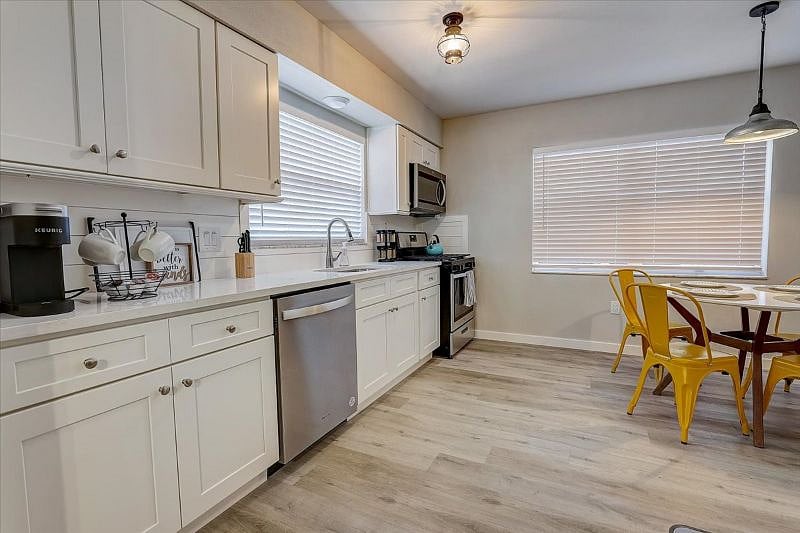 Furnished Finder property 452251_1 photo 13